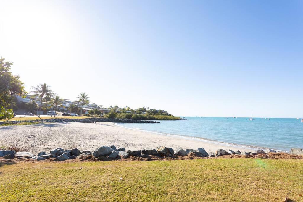 Airlie Sun & Sand Motel Accommodation #4 Airlie Beach Zewnętrze zdjęcie